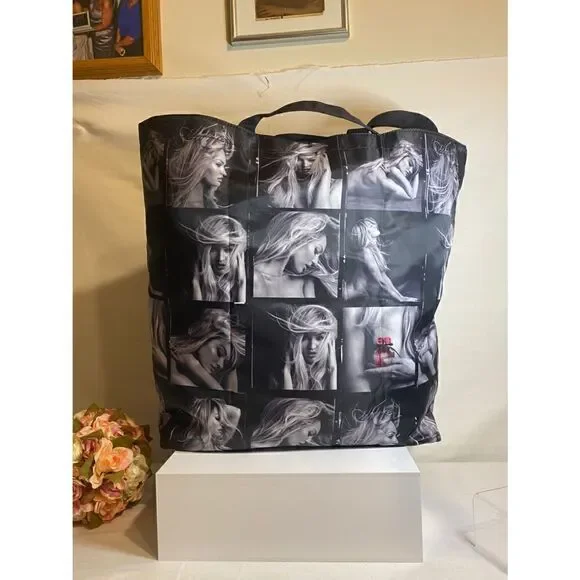 SET Victoria Secret “BOMBSHELL”   - Picture 4 of 7